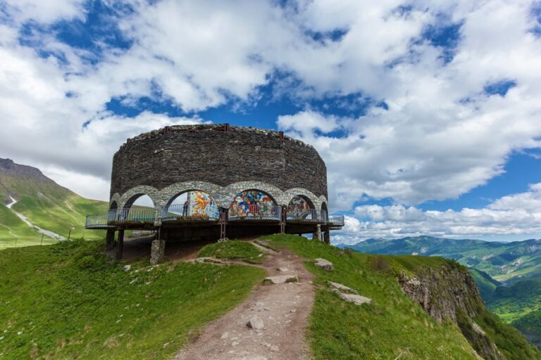 gudauri-panorama-georgia-1